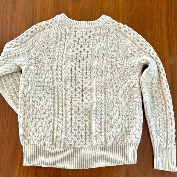 J. Crew Cream Lambs Wool Pom Pom Cable Knit Crew Neck Sweater Rory Gilmore - Picture 7 of 7